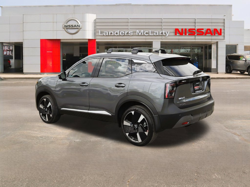 New 2026 Nissan Kicks SR FWD image 5