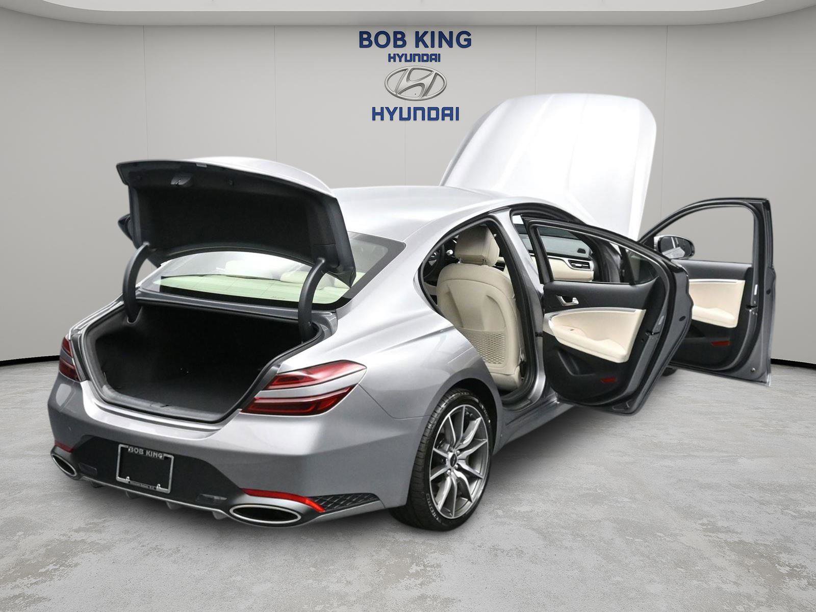 Used 2026 Genesis G70 2.5T image 17