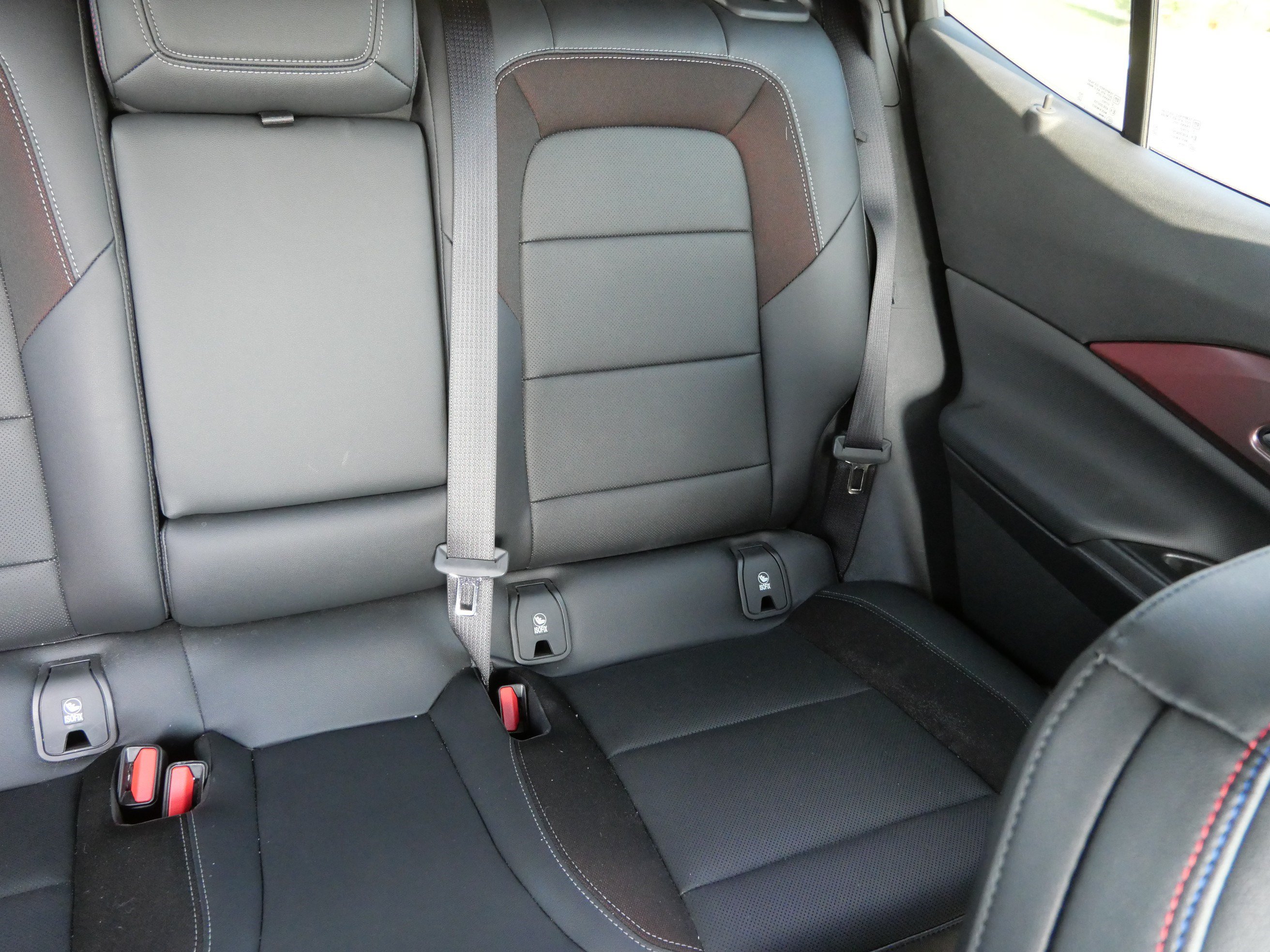 Used 2024 Chevrolet Equinox EV RS AWD/4WD image 14