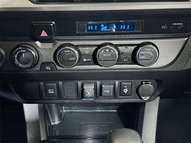 Used 2023 Toyota Tacoma TRD Off-Road image 16