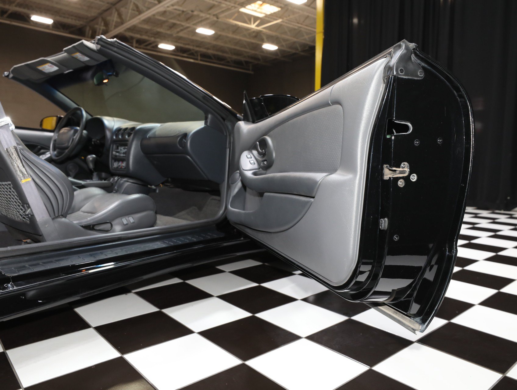 Used 1999 Pontiac Firebird Trans Am RWD image 47