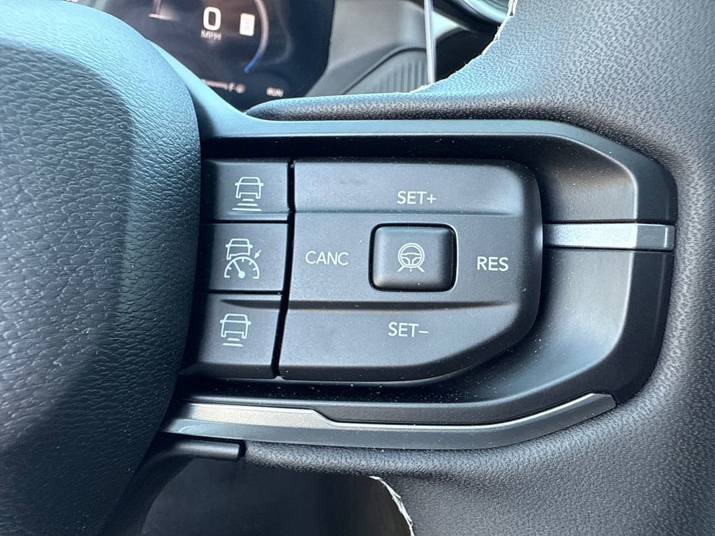 New 2026 Jeep Cherokee Overland w/ Advanced Pro Tech Group AWD/4WD image 29