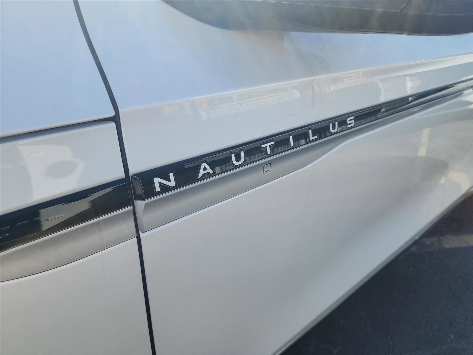 New 2026 Lincoln Nautilus Reserve image 10