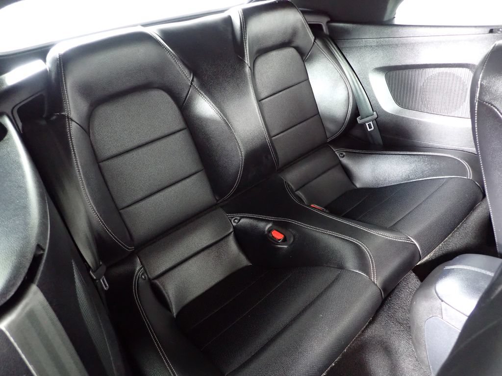 Used 2021 Ford Mustang GT Premium RWD image 32