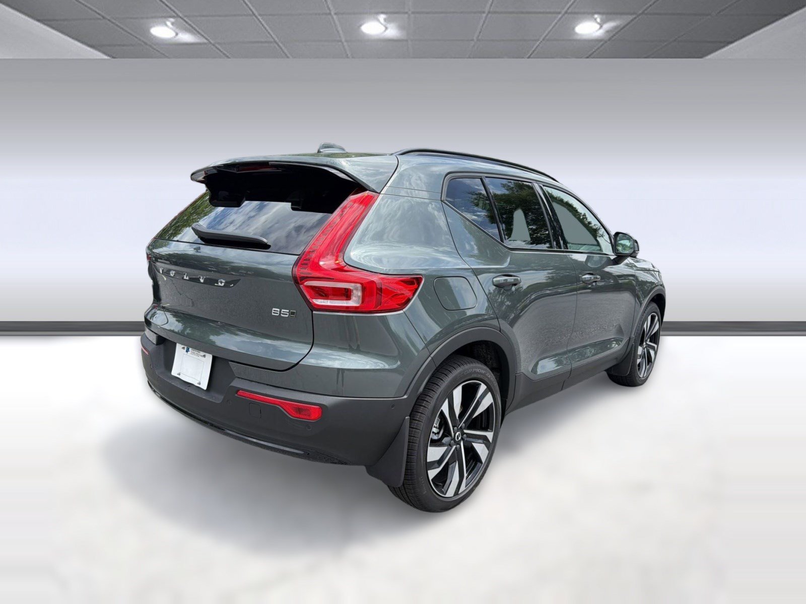 New 2026 Volvo XC40 B5 Ultra AWD/4WD image 9