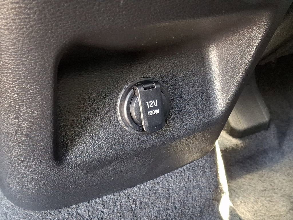 Used 2025 Kia Telluride EX w/ EX Captain's Chair Package FWD image 29