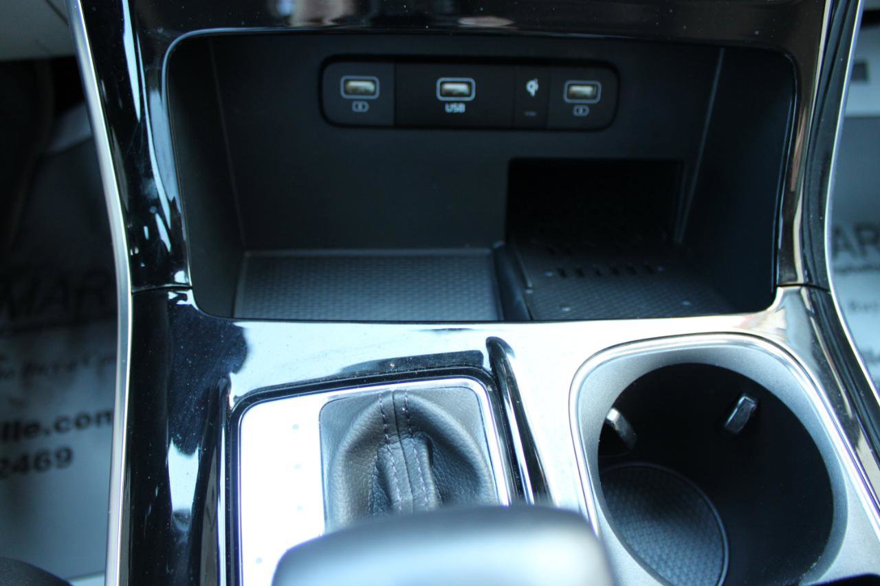 Used 2024 Kia Carnival SX Prestige image 27