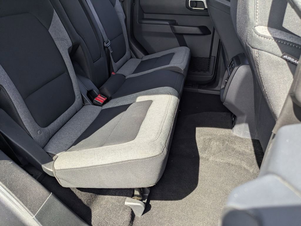 Used 2025 Ford Bronco Big Bend image 28