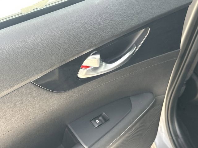 Certified 2023 Kia Forte GT-Line image 12