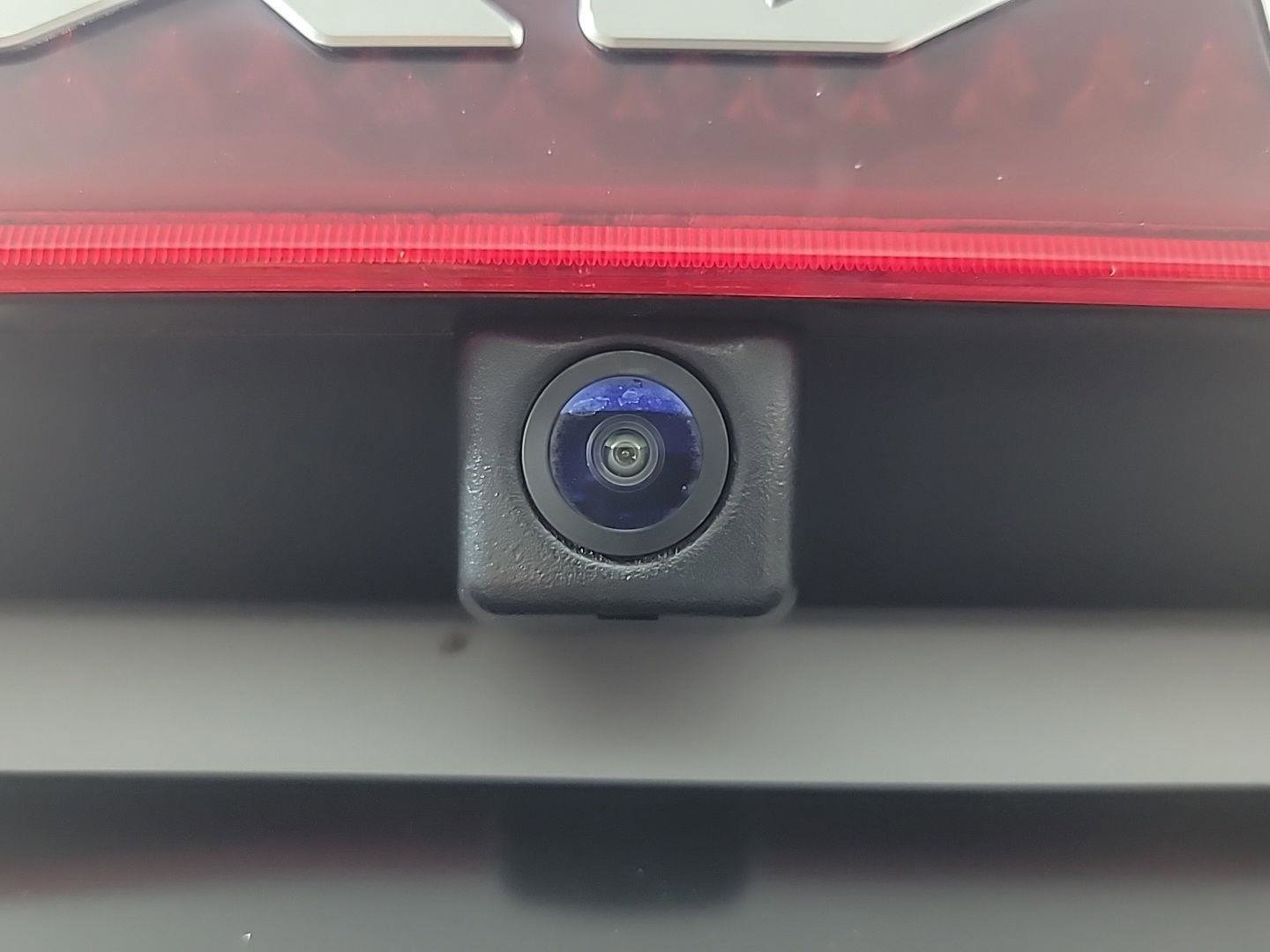 Used 2024 Kia Carnival EX image 7