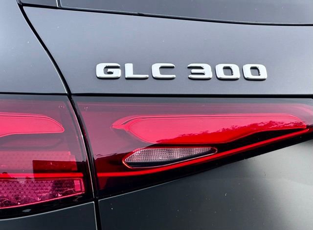 New 2026 Mercedes-Benz GLC 300 4MATIC image 11