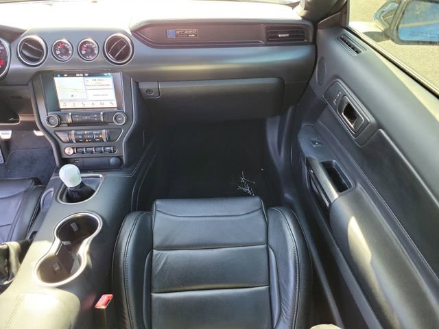 Used 2019 Ford Mustang Shelby GT350 w/ Technology Package image 12