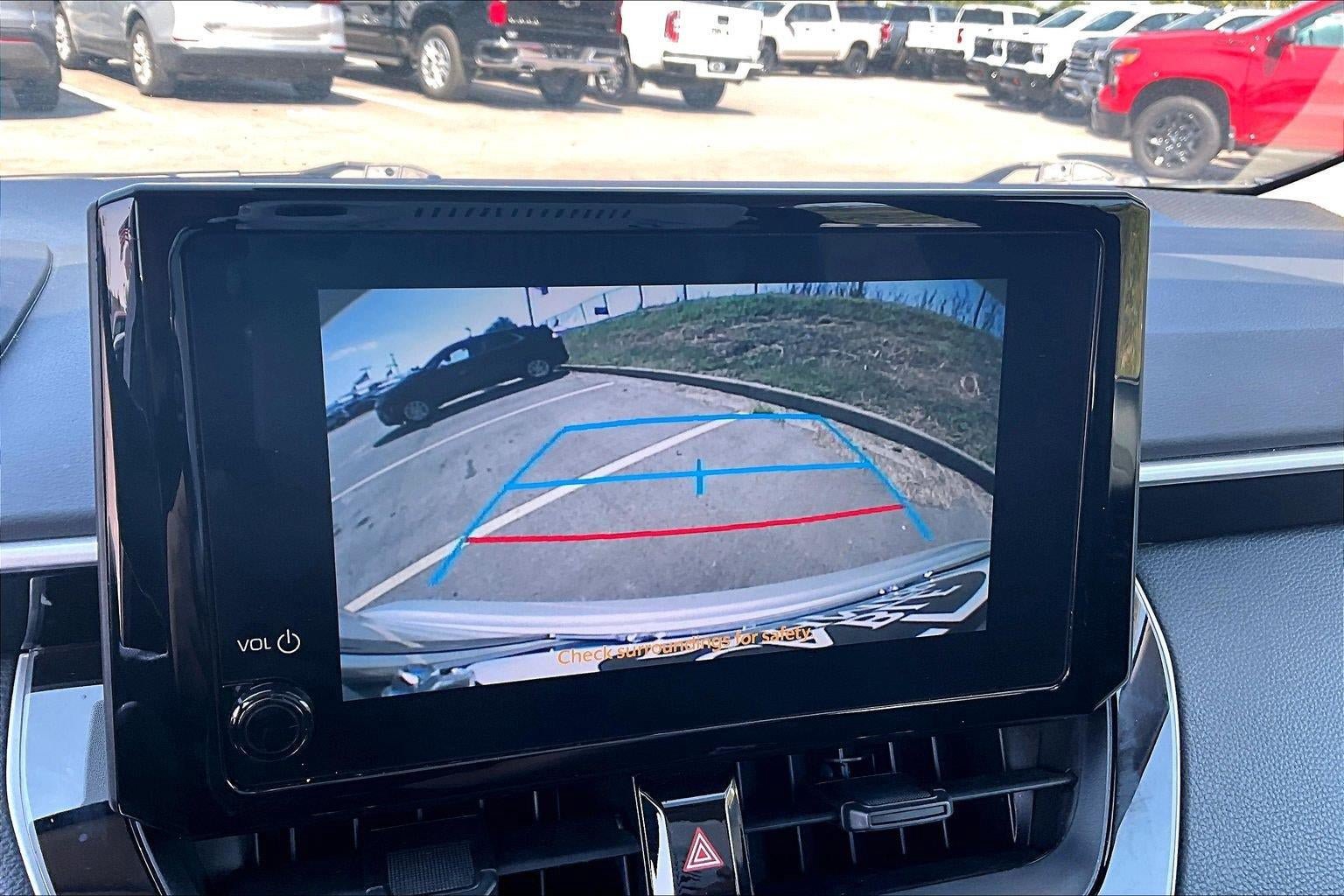 Used 2025 Toyota Corolla LE FWD image 20