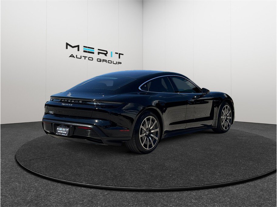 Used 2020 Porsche Taycan 4S w/ Premium Package AWD/4WD image 9