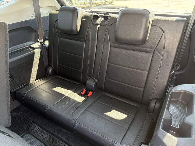 Used 2020 Volkswagen Tiguan SE w/ Panoramic Sunroof Package AWD/4WD image 25