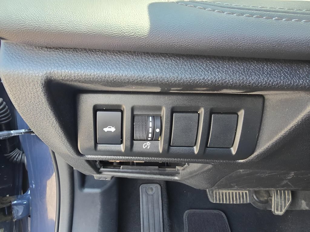 Used 2023 Subaru Legacy Limited AWD/4WD image 17