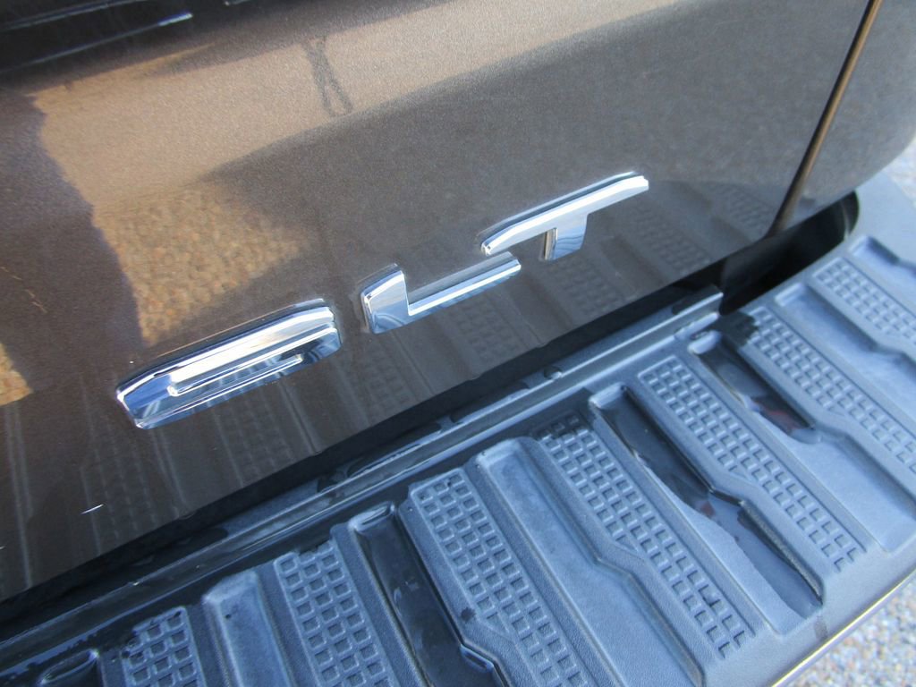 Used 2019 GMC Sierra 1500 SLT w/ SLT Premium Plus Package image 18