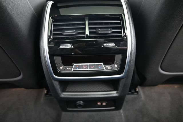 New 2026 BMW X5 M60i AWD/4WD image 25