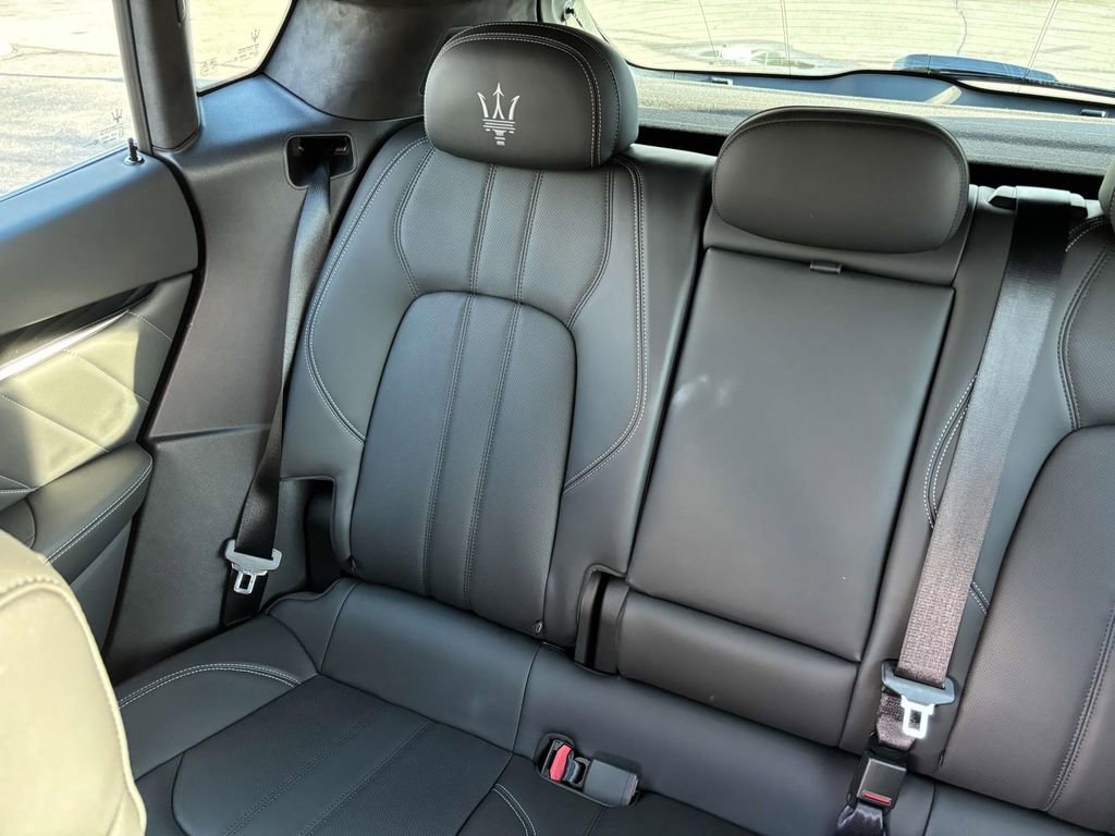 New 2023 Maserati Levante Modena image 42
