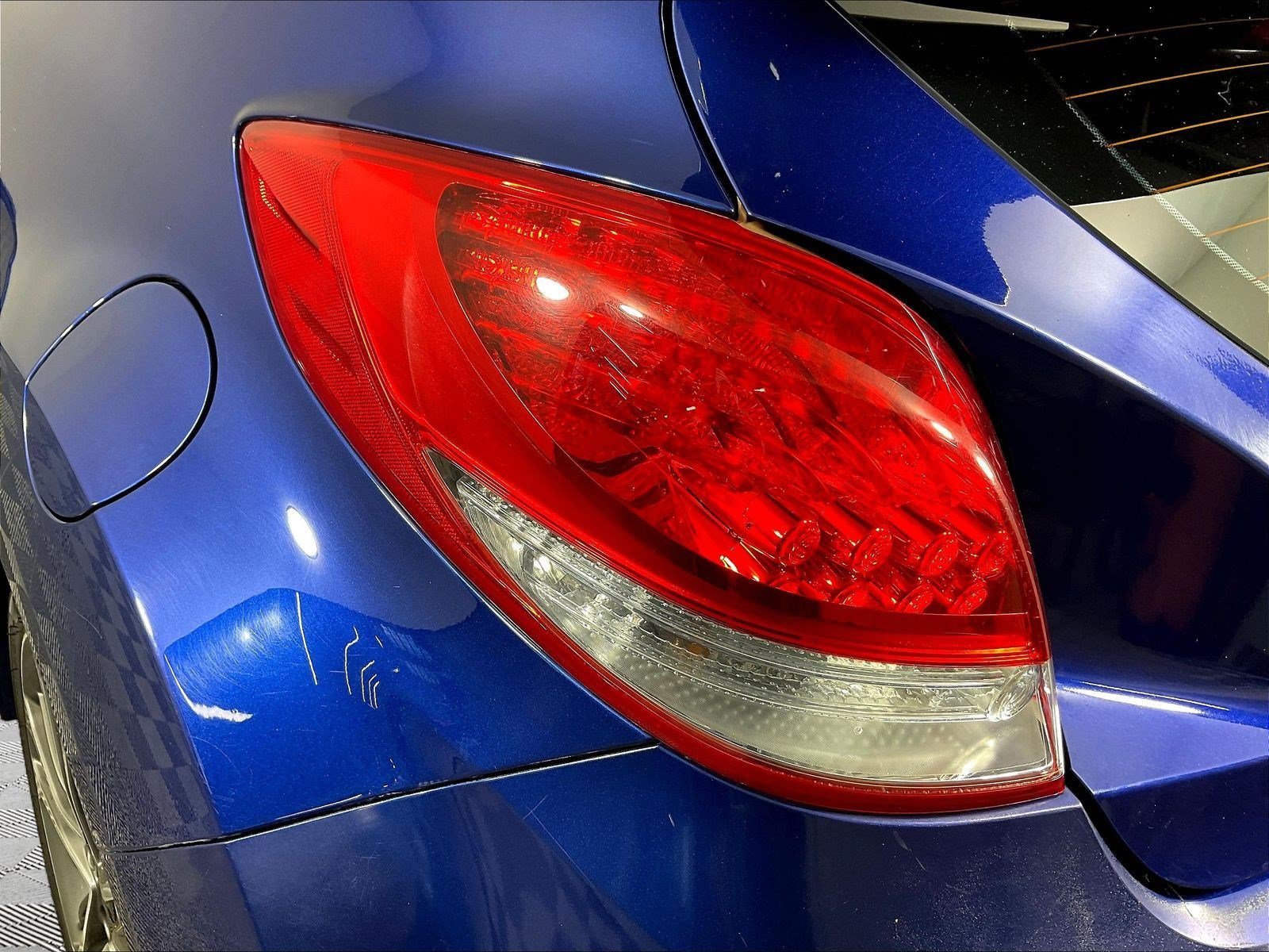 Used 2016 Hyundai Veloster Turbo R-Spec FWD image 22