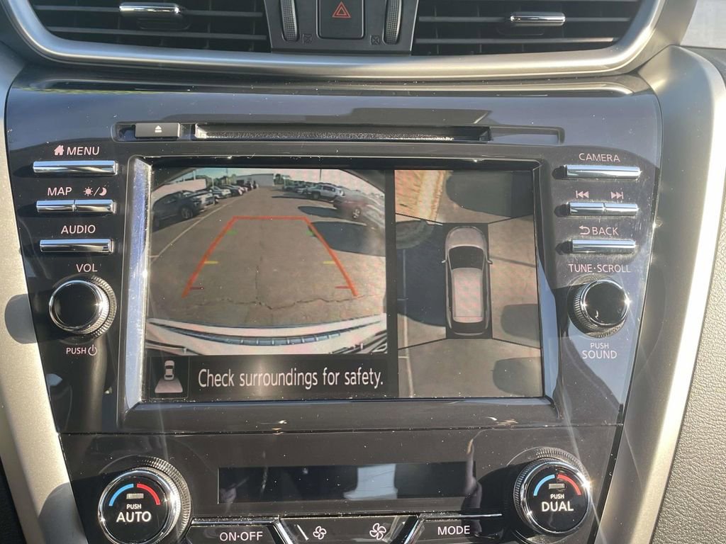 Used 2023 Nissan Murano SL w/ SL Moonroof Package FWD image 37