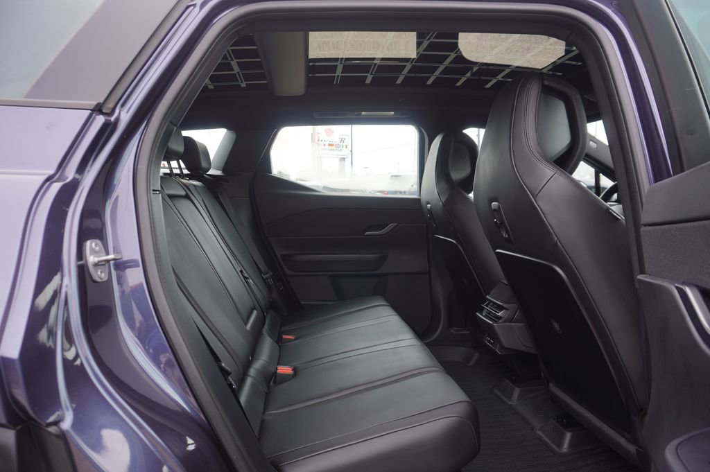 Used 2023 Fisker Ocean Extreme image 24