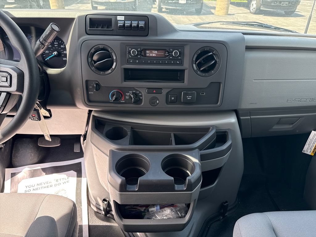 New 2026 Ford E-450 and Econoline 450 Super Duty w/ Power Equipment Group RWD image 13