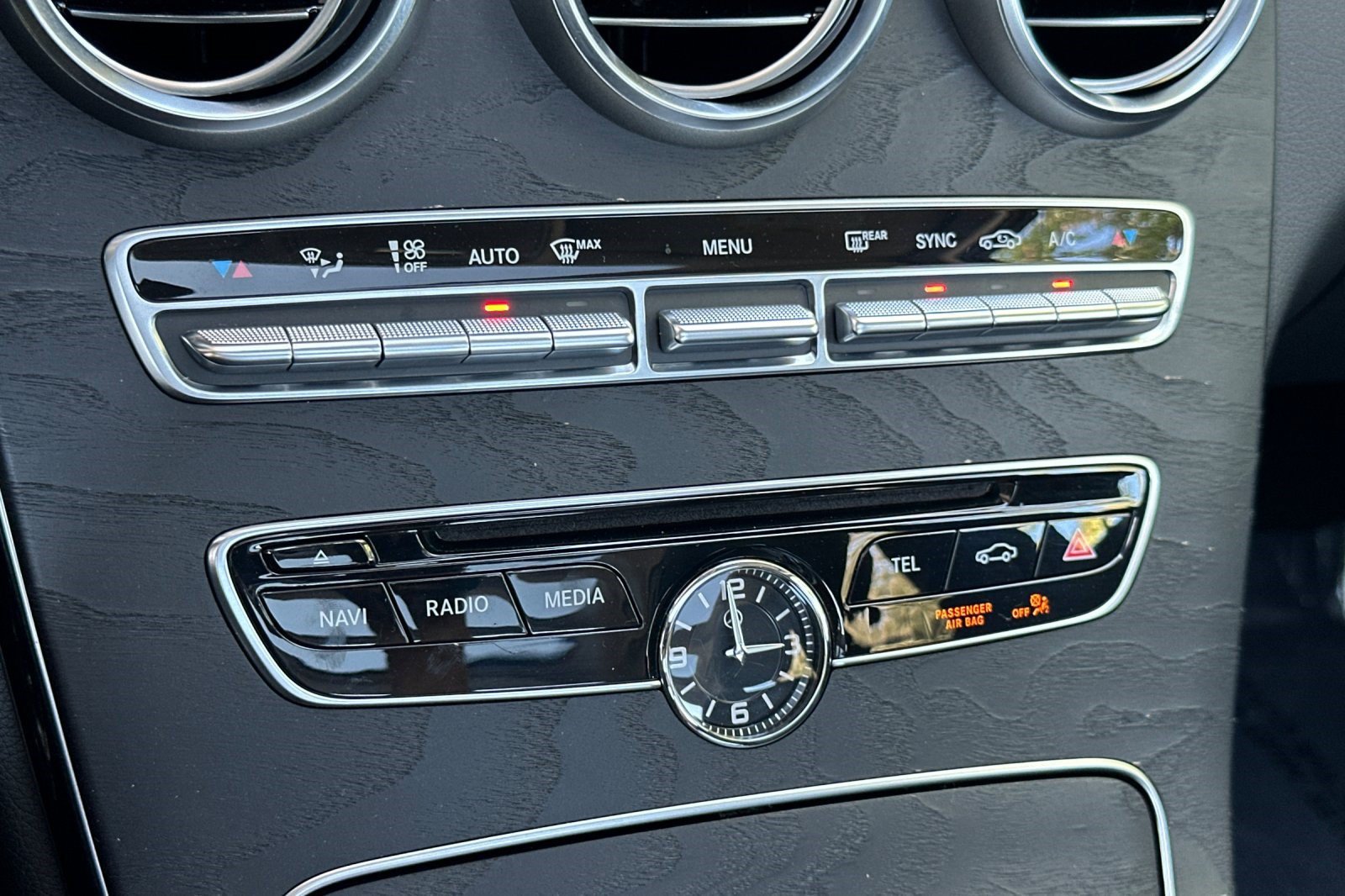Used 2017 Mercedes-Benz C 300 Sedan image 18