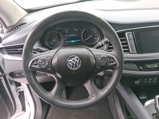 Used 2019 Buick Enclave Essence image 16