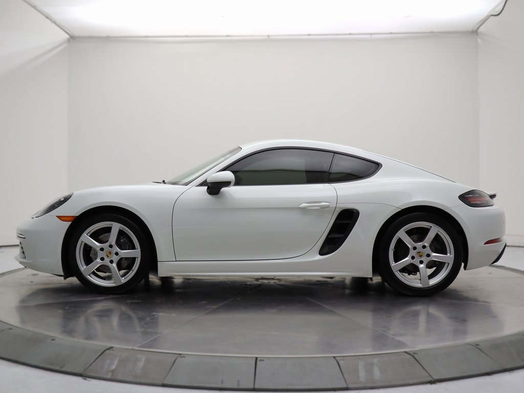 Used 2018 Porsche 718 Cayman image 2