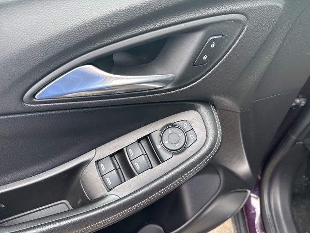 Used 2021 Buick Encore GX Preferred image 17