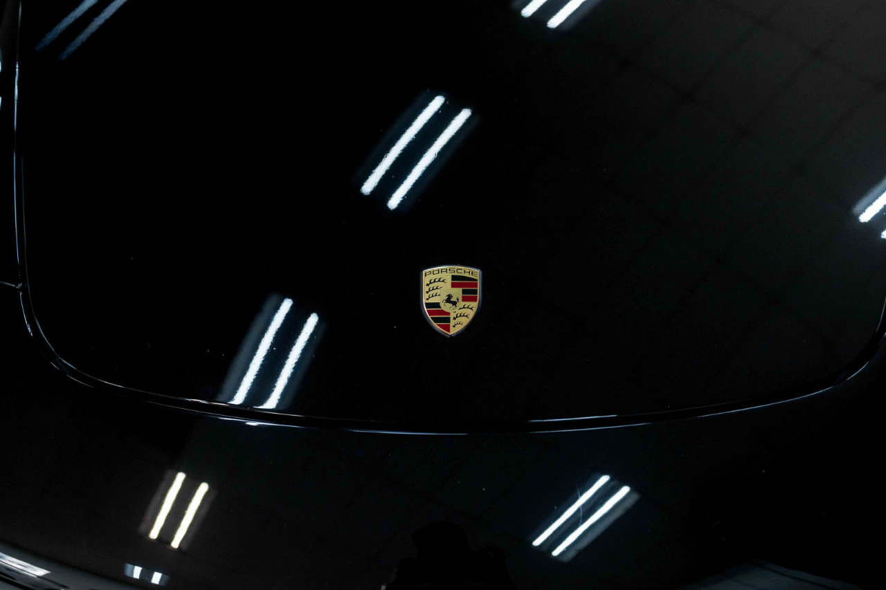 Used 2012 Porsche 911 Turbo image 10