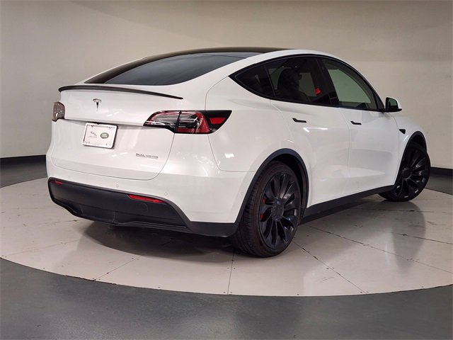 Used 2022 Tesla Model Y Performance image 2
