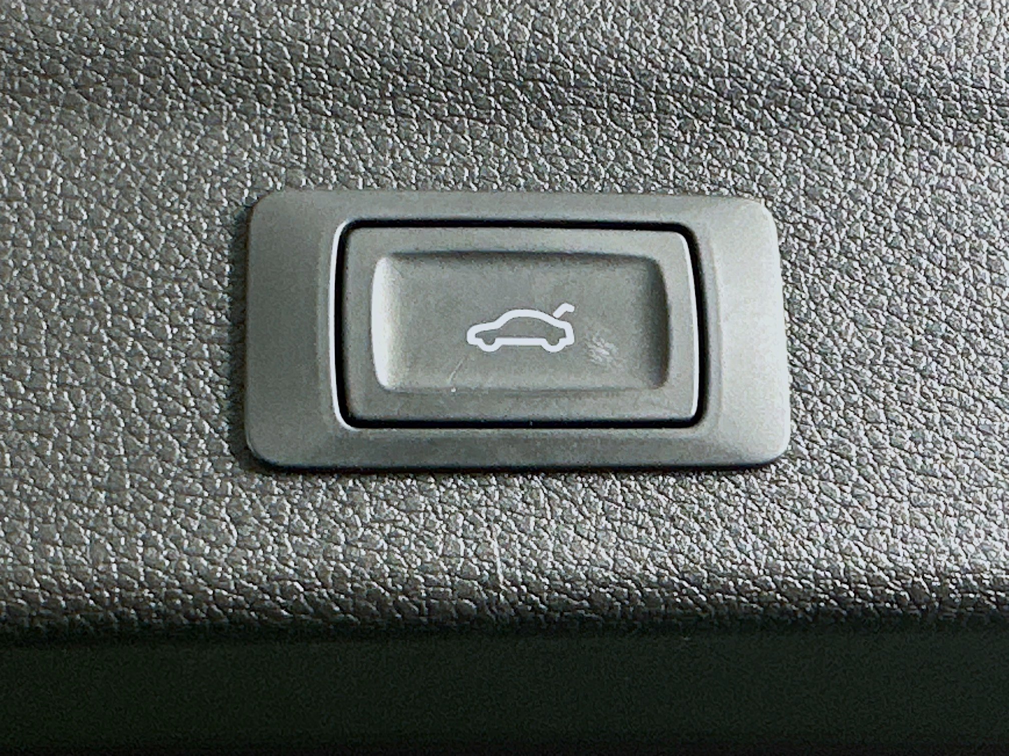 Used 2025 Audi Q3 2.0T Premium AWD/4WD image 29