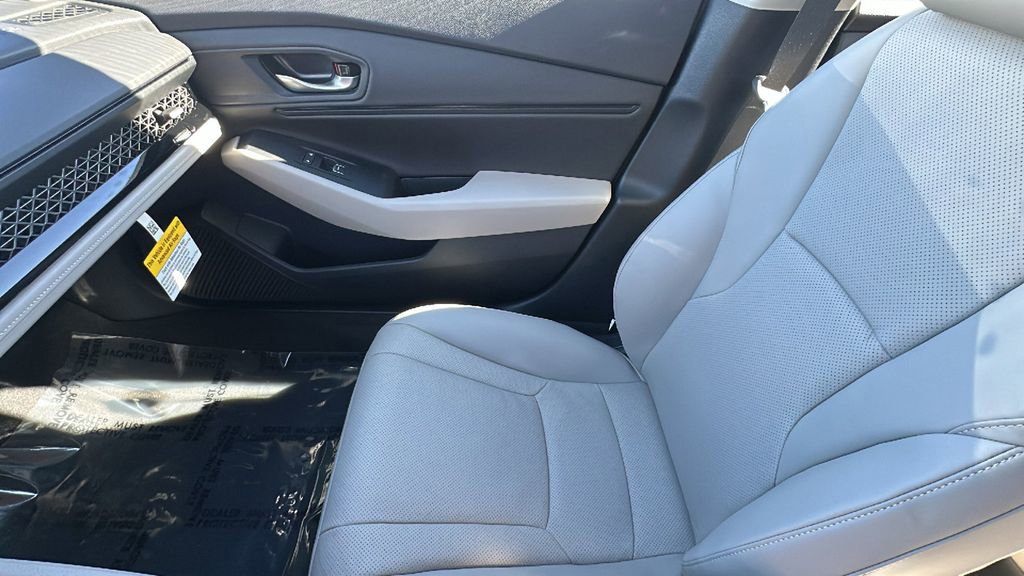 New 2025 Honda Accord EX-L image 12