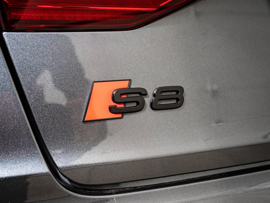 Certified 2022 Audi S8 image 9