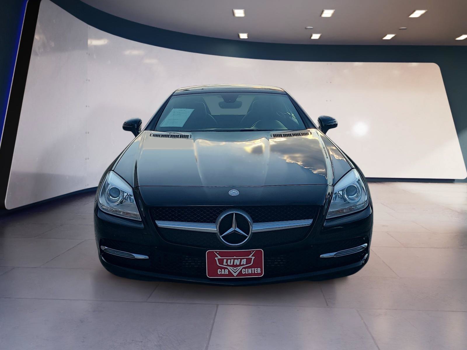 Used 2013 Mercedes-Benz SLK 250 image 22