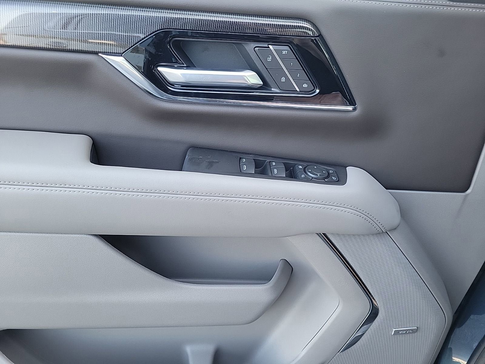New 2026 GMC Yukon XL Elevation RWD image 16