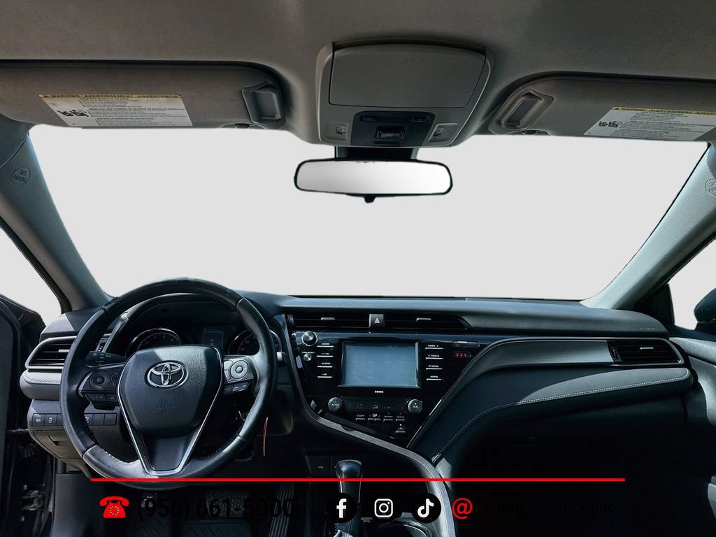 Used 2020 Toyota Camry SE FWD image 21
