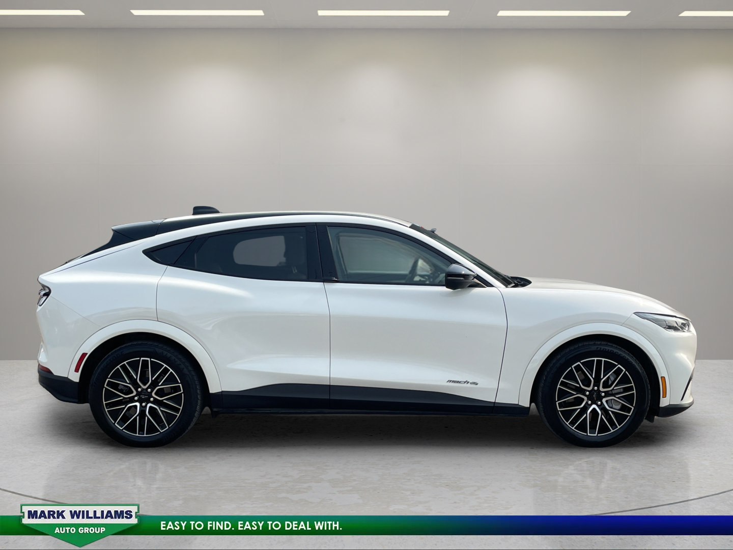 Used 2025 Ford Mustang Mach-E Premium AWD/4WD image 3