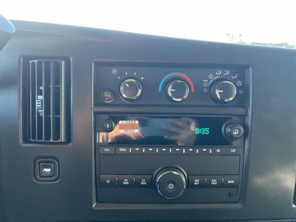 New 2025 Chevrolet Express 3500 w/ Driver Convenience Package image 19
