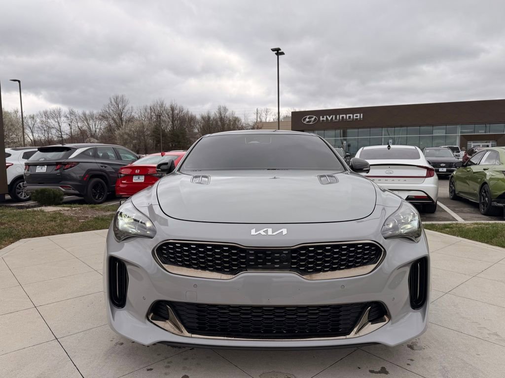 Used 2023 Kia Stinger GT2 image 15