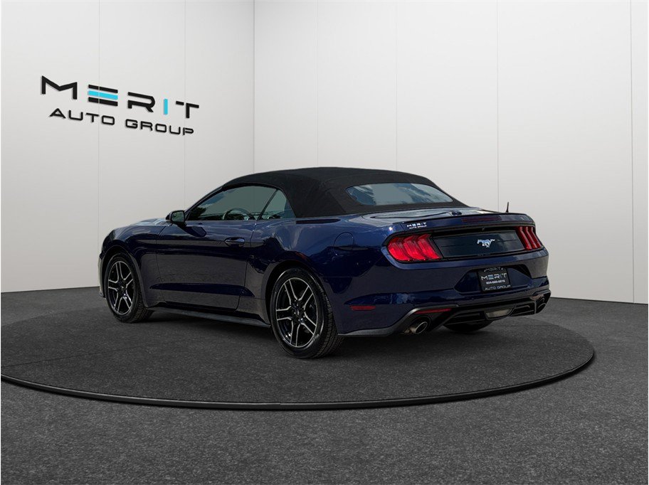 Used 2020 Ford Mustang Premium RWD image 7