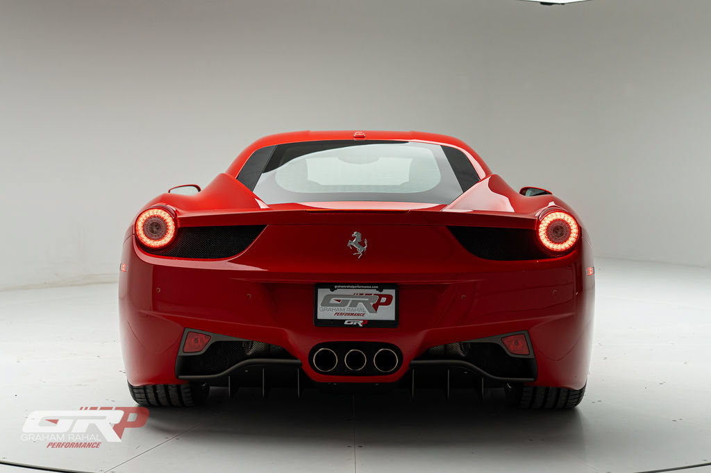 Used 2013 Ferrari 458 Italia Coupe RWD image 4