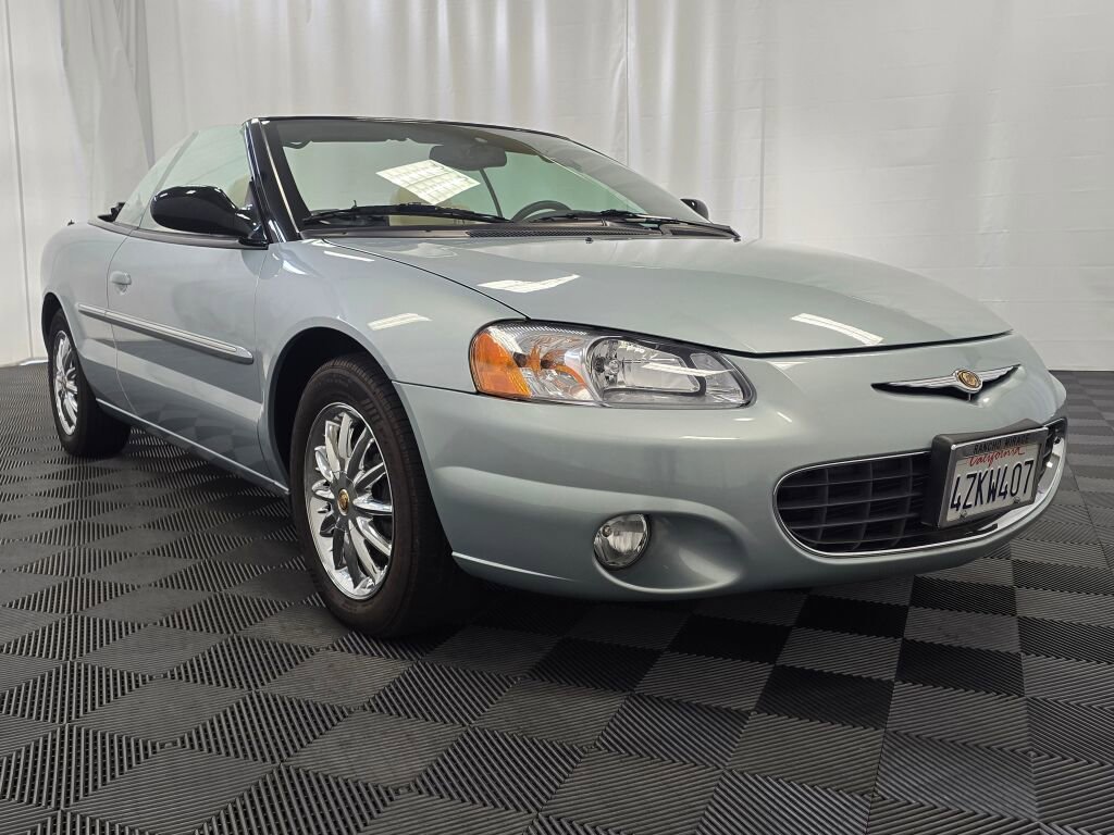 Used 2003 Chrysler Sebring Limited image 21