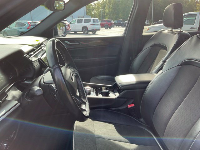 Used 2021 Jeep Grand Cherokee L Laredo RWD image 9