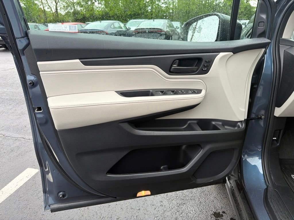 Certified 2026 Honda Odyssey EX-L image 19