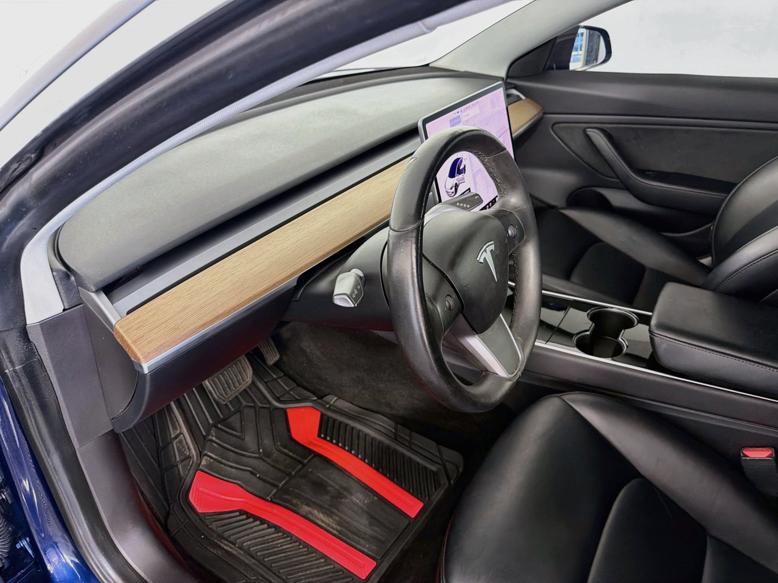 Used 2019 Tesla Model 3 Standard Range RWD image 9