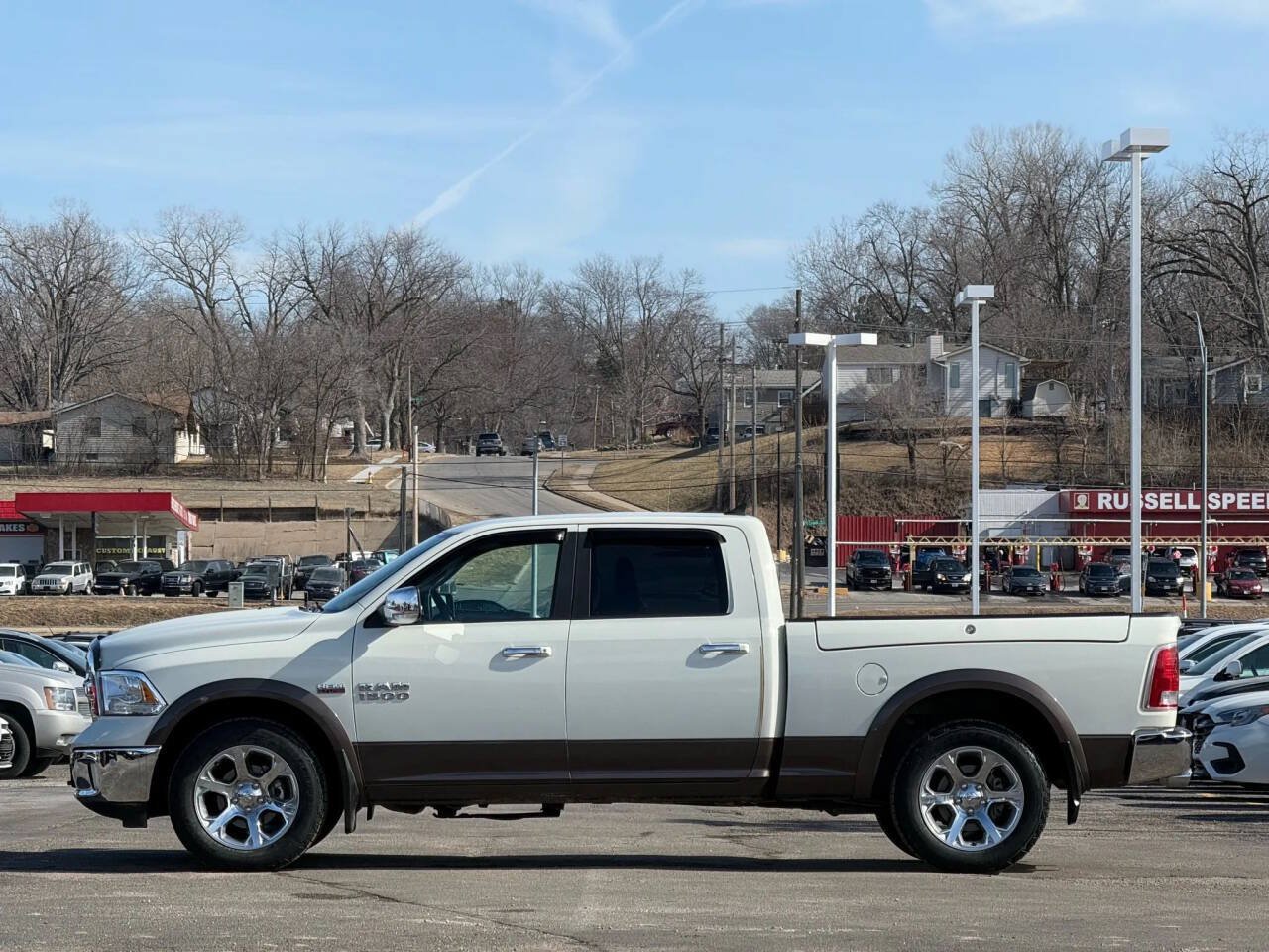 Used 2018 RAM 1500 Laramie w/ Convenience Group AWD/4WD image 5