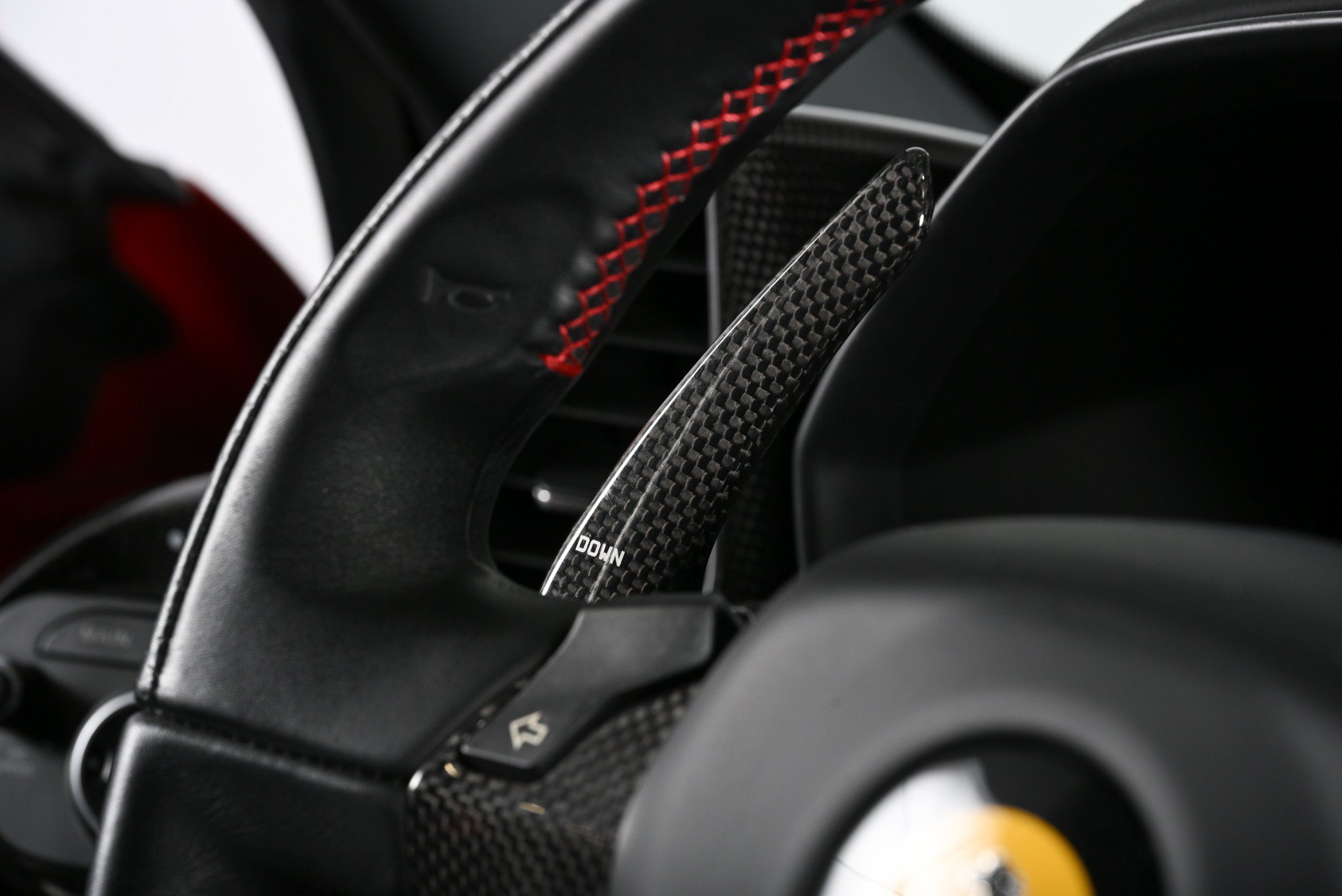Used 2014 Ferrari 458 Italia Coupe RWD image 14